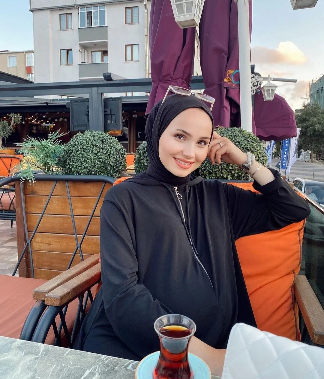 Çağla - Silivri Escort